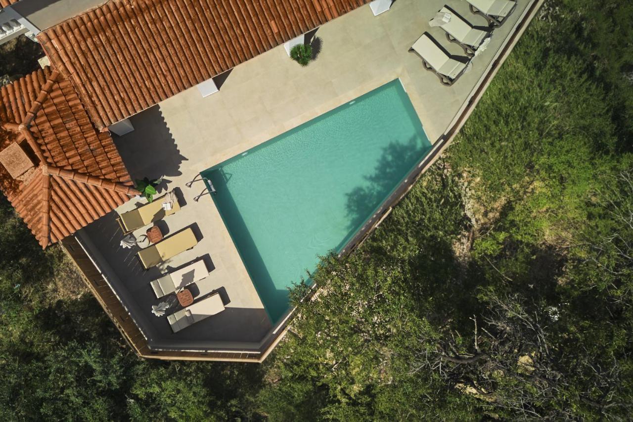 Galadriel Villa With Private Pool & Jacuzzi Kato Yerakarion Bagian luar foto
